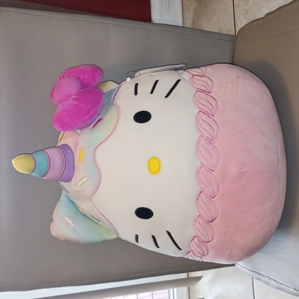 Hello Kitty Unicorn Squishmallow